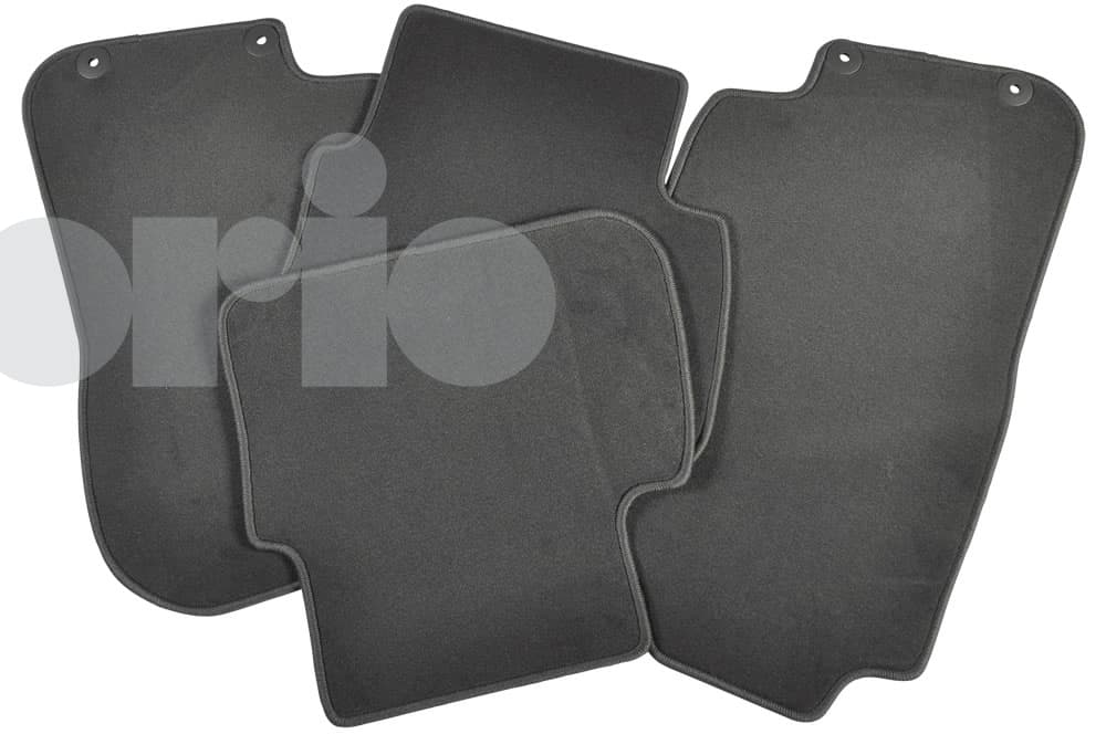 Floor mat set-1