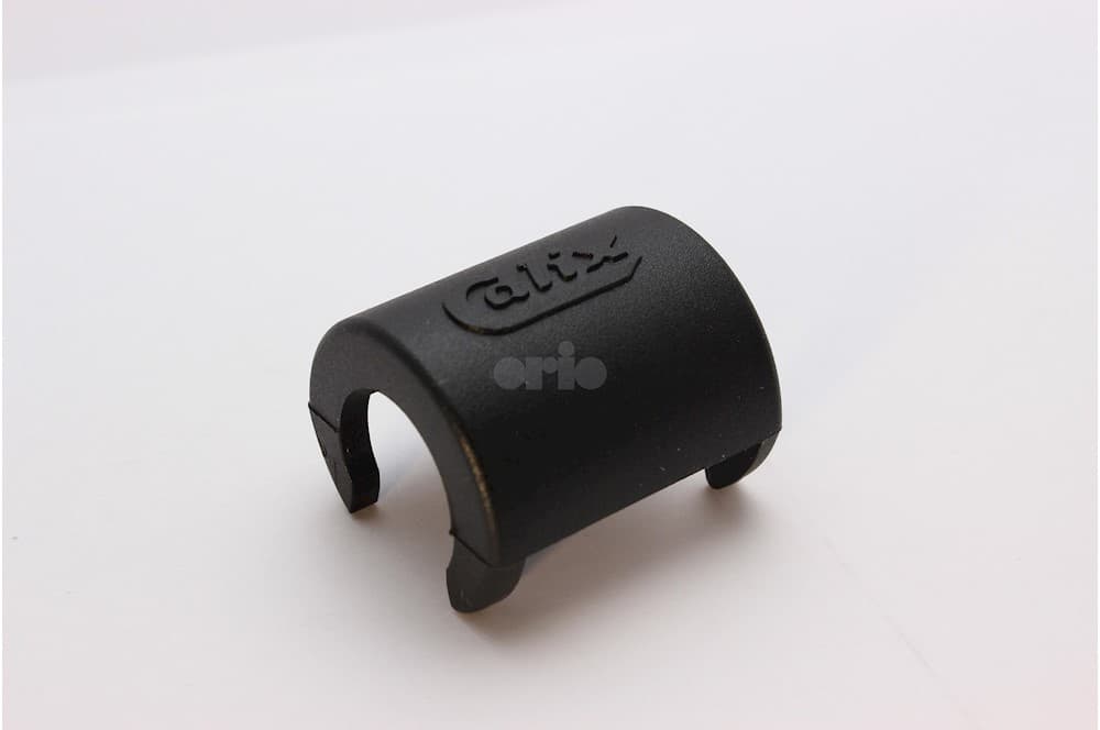 Retaining clip-1