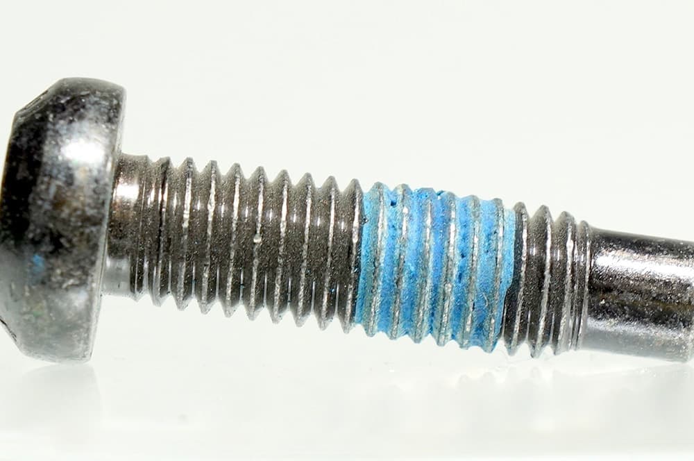 Screw-1