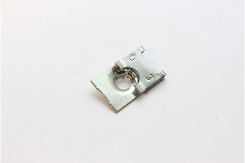 Clip nut-1