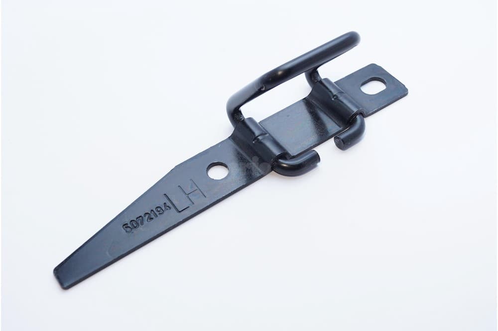 Retaining clamp-1