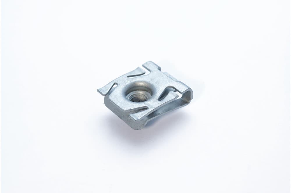 Clip nut-1
