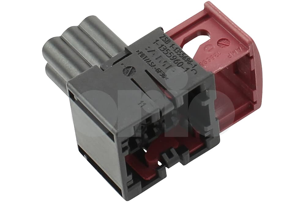 Contact housing