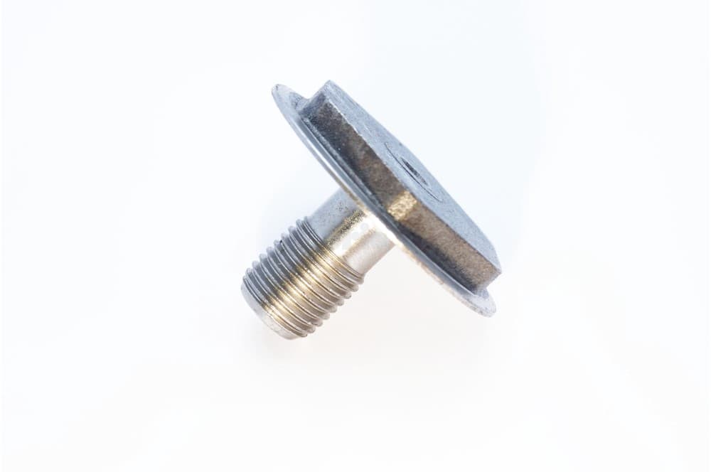 Screw-1