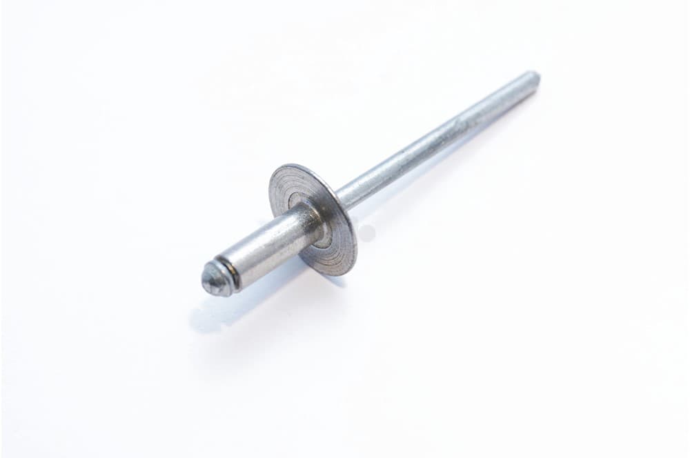 Blind rivet