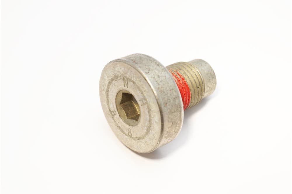 Screw-1